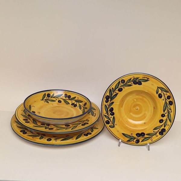 DINNERWARE SET; DESIGN:  OLIVO FONDO GIALLO (OLIVE DESIGN)